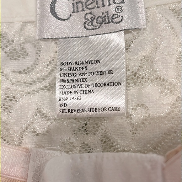 Camisole Beautiful White Lace. Has padded built in bra with fresh color slip. - Picture 10 of 14